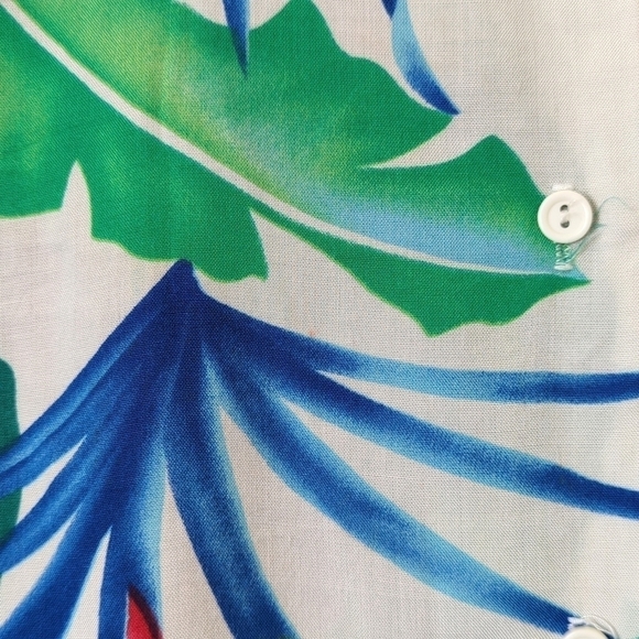 Bloomingdale's 80's Vintage Bright Tropical Short Sleeve Button Down Shirt Large - Picture 8 of 12
